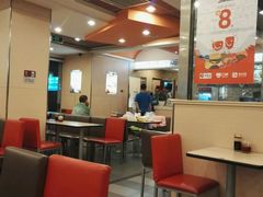 大堂-李先生牛肉面大王(东营友谊广场店)