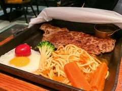 -豪享来牛排(人民店)