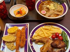 -皇室宴会厅(香港迪士尼乐园)