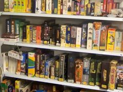 -好玩工厂剧情密室·桌游·鹅鸭杀团建·拼豆DIY手作