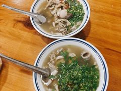 -岳记羊肠馆(陵园小区店)