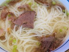 -银泰百货(厦门国贸中心店)