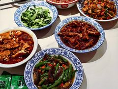 甜麻跳跳牛蛙-欧记大排档·景德菜(上海首店)