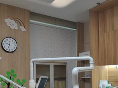 -上海仁爱医院口腔科 · 种植