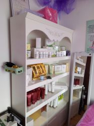 -Y.F 美妆美体工作室