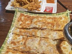 -乡土黄·鲜牛肉火锅·小龙虾(兴业街店)