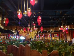 -老滇山寨•云南特色菜•地方菜•民族风情歌舞表演(金碧店)