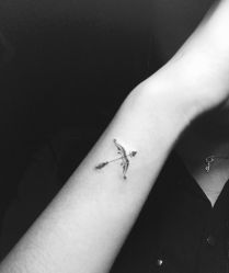 -Black Tattoo Studio