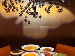 -蝴蝶里·粤菜·点心(滨江龙湖店)