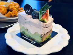 -W COLLECTIVE  DESSERT SHOP