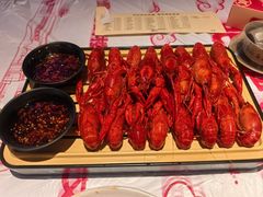 肥肥蒸虾-肥肥虾庄·金牌油焖大虾(汉街SKP店)