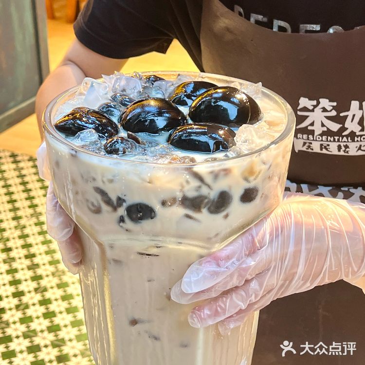 江南西这里！喝上XLLLLLLLLL版珍珠奶