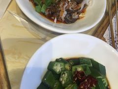 -老佛爷炭火蛙锅直营(清滨路总店)