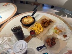 -必胜客(阿罗海店)