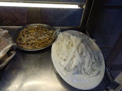 -山坑河鲜(昆仲楼店)