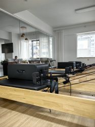 -馨媛瑜伽普拉提