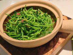 砂锅豌豆苗-春家·非遗手工小吃(徐汇万科广场店)