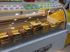 面包甜点陈列柜-周黑鸭(天河机场店)