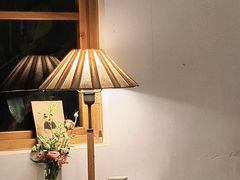 -In Cafe隐食研室