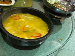 -香巴拉云南餐厅(华莱坞店)