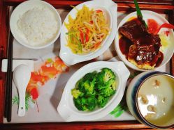 -诗安嘉康月子中心(未来方舟店)