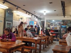 大堂-十里铺铁板鱿鱼