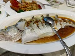 -万龙洲海鲜(大兴绿地缤纷城店)