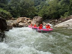 -雅鲁激流探险漂流