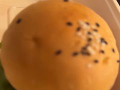 -佐度王子扒房(爱建卓展店)