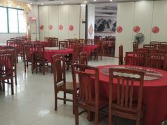 大堂-荣兴河鲜楼