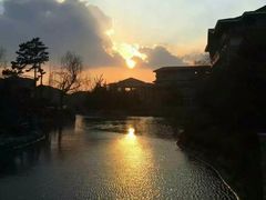-芭东小镇温泉
