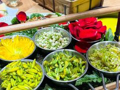 -一朵菌·野生菌探索家火锅(南亚店)