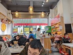 大堂-铁朋小锅米线(金星店)