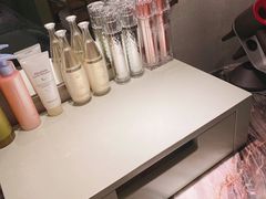 -浅深(世茂滨江精品店)
