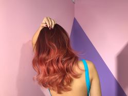 -变画·发型STUDIO