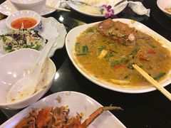 -J Daeng Seafood