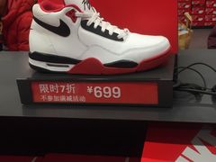 -NIKE北京马连道换季优惠店
