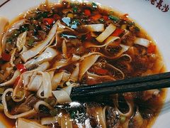 泡椒鸡杂米粉-呷佬·长沙手工米粉(金沙江路店)