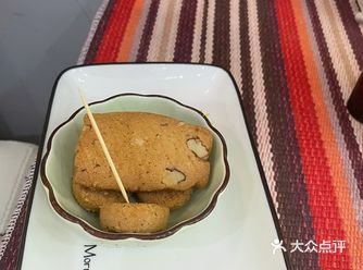 【位置】：二环路印象汇商场， 【项目】：美甲