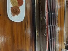 -哈尔滨小酒馆·鲜肉现穿自助烧烤(康新花园店)