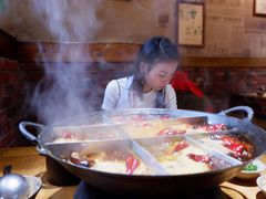 -白乐天毛肚火锅馆(解放碑店)