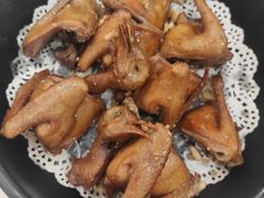 沙姜乳鸽-东江渔村(皇悦店)