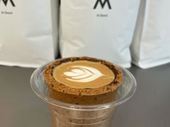 -M Stand(上海人民广场来福士店)