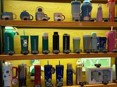 -星巴克(汇亚大厦店)