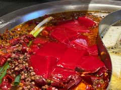 -沸炉重庆老火锅(军事博物馆店)