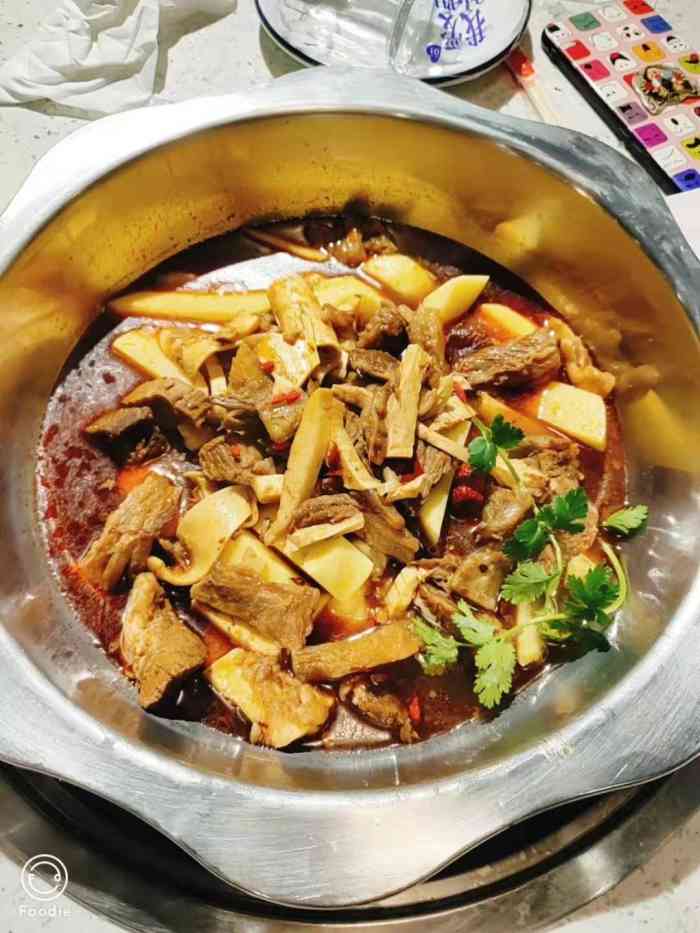 牛小二筋头巴脑火锅店-"去大润发购物,无意间发现了他家的团购套餐.