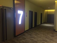 -大地影院(宁波恒茂商业广场店)