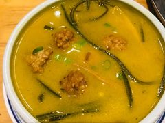 黄花海带炖肉丸-小六汤包(万和城店)