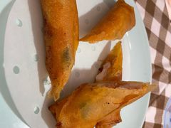 -新大咀港式茶餐厅(宝山万达店)