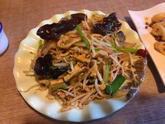 -阿洪锅贴王(小吃城店)